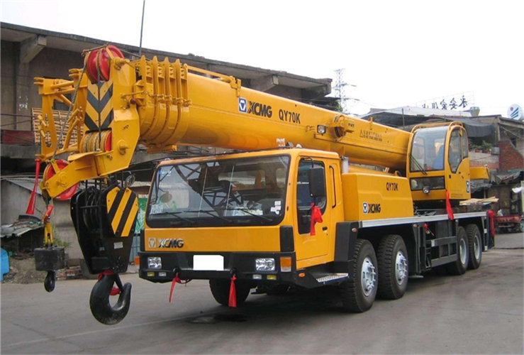 竞秀区吊车出租选择重点